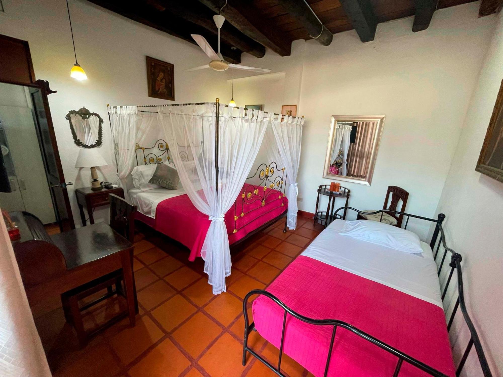 Casa Colonial Serrezuela Cartagena Eksteriør billede